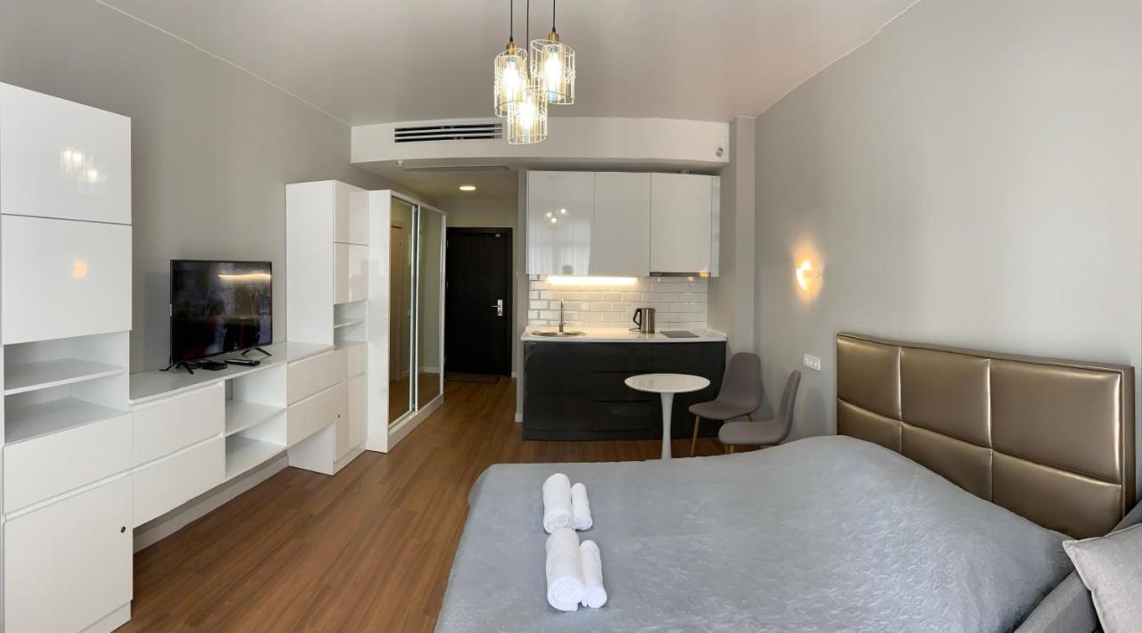 White Sails Apartment Batoumi Extérieur photo